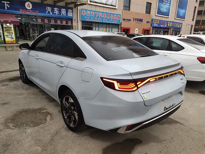 Фото 5 - Geely Emgrand L Hi·P Hybrid