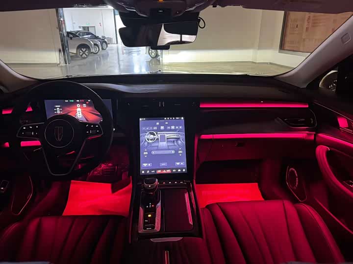 Фото 7 - Hongqi H5