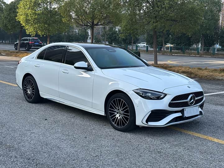 Фото 3 - Mercedes-Benz C-Class