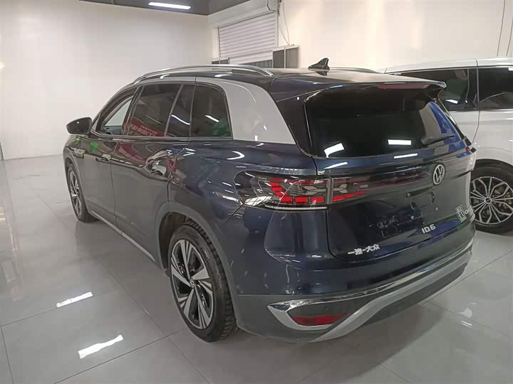 Фото 5 - Volkswagen ID.6 Crozz