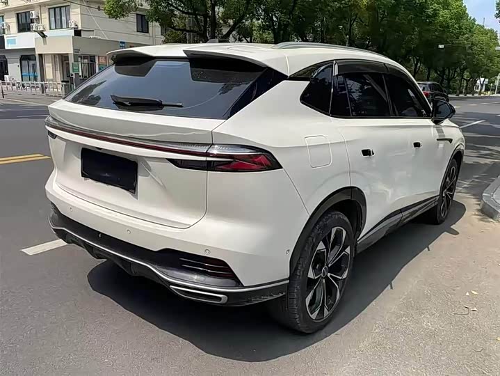 Фото 9 - Roewe RX5