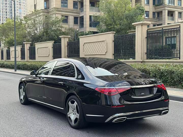 Фото 5 - Mercedes-Benz Maybach S-Class