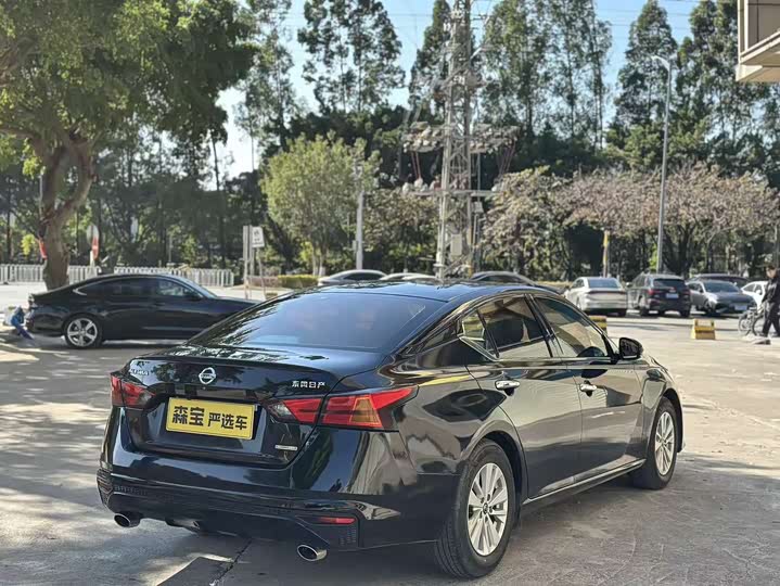 Фото 6 - Nissan Teana