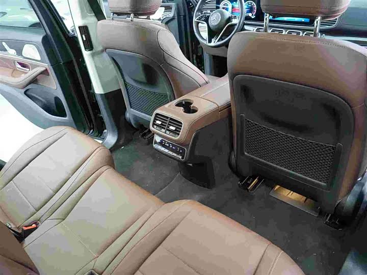 Фото 8 - Mercedes-Benz GLE-Class