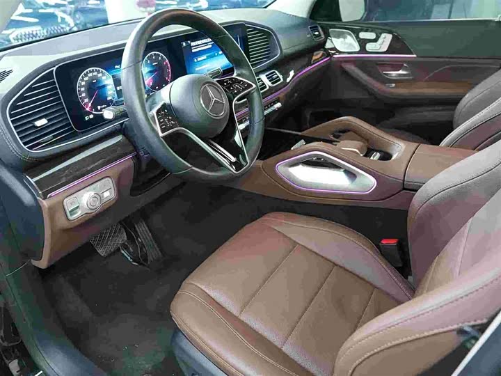 Фото 9 - Mercedes-Benz GLE-Class