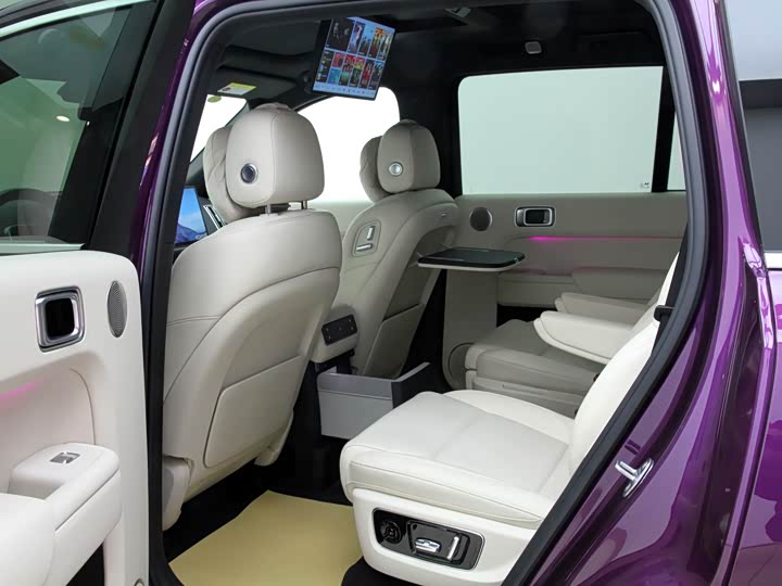 Фото 6 - LiXiang L9