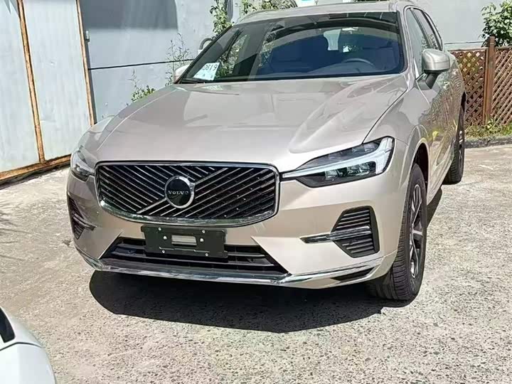 Фото 3 - Volvo XC60