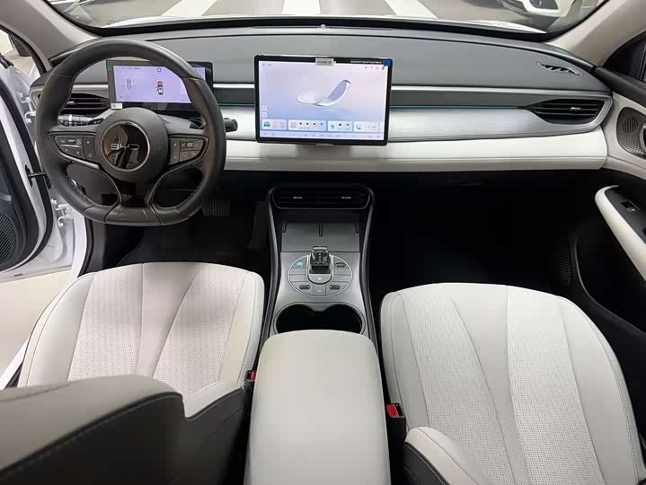 Фото 8 - BYD Seal 05 DM-i Hybrid