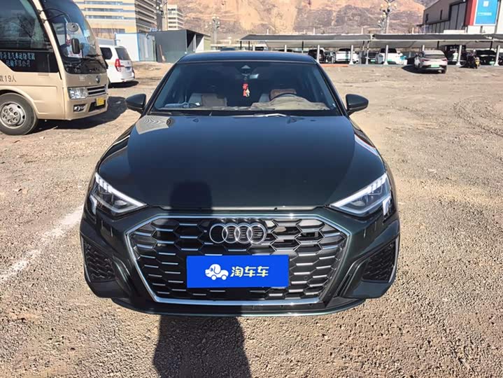 Фото 2 - Audi A3