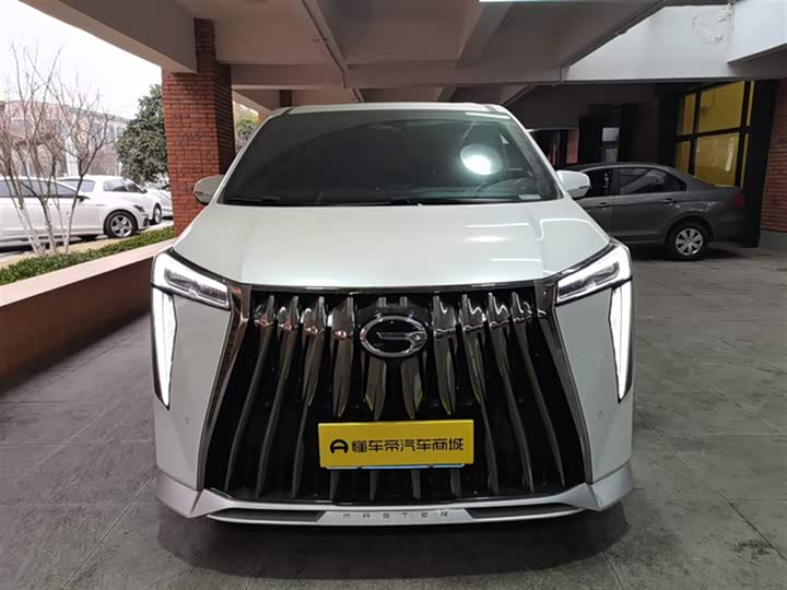 Фото 3 - GAC Trumpchi M8