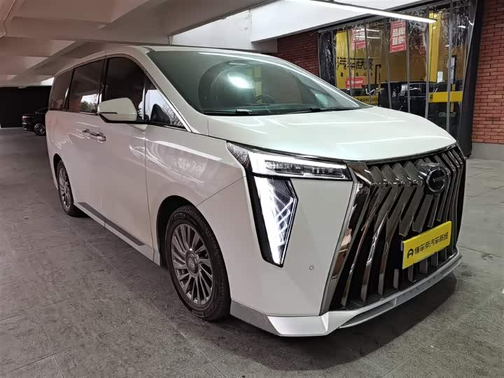 Фото 4 - GAC Trumpchi M8