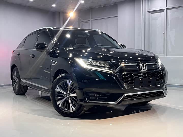 Фото 1 - Honda UR-V