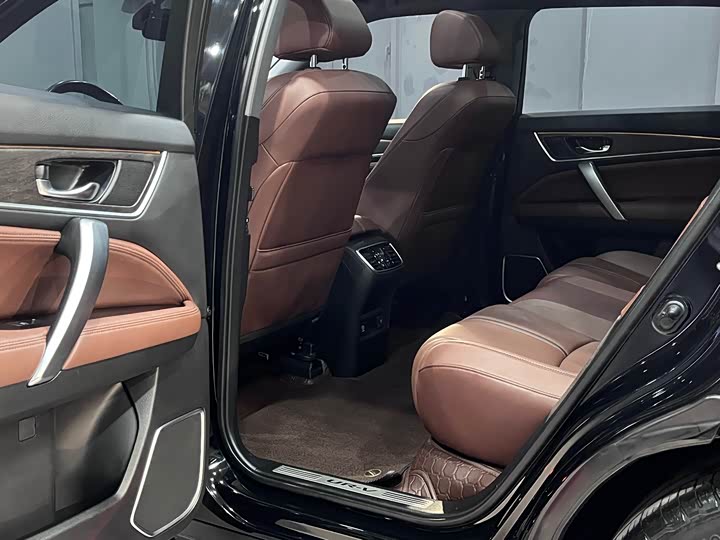 Фото 5 - Honda UR-V