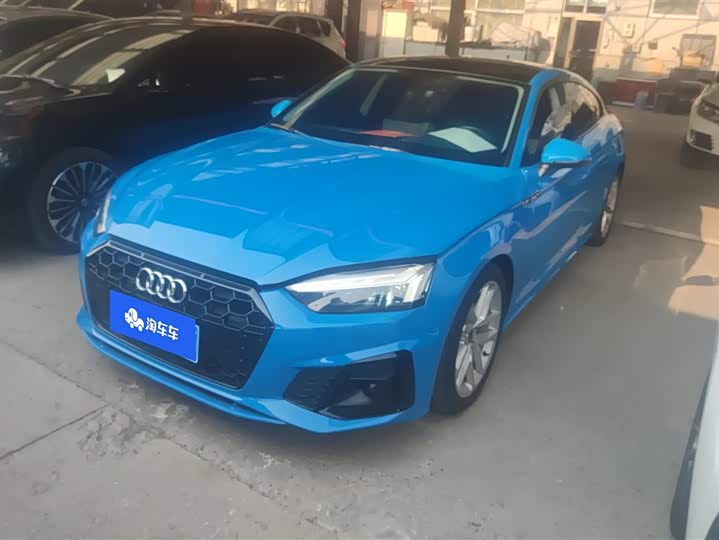 Фото 1 - Audi A5