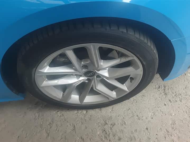 Фото 6 - Audi A5