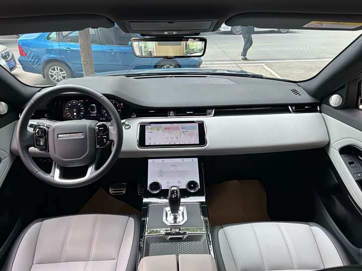 Фото 5 - Land Rover Range Rover Evoque L