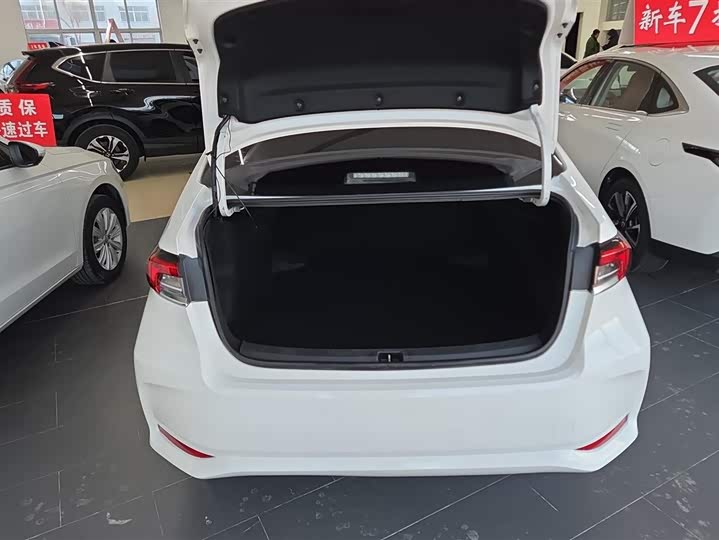 Фото 4 - Volkswagen Bora