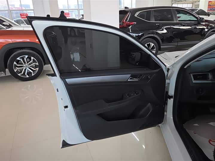 Фото 7 - Volkswagen Bora