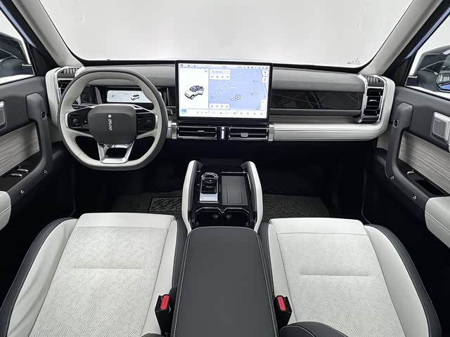 Фото 5 - Chery iCar 03