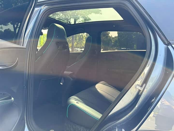 Фото 6 - BYD Dolphin