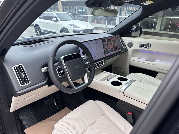 Фото 4 - LiXiang L8