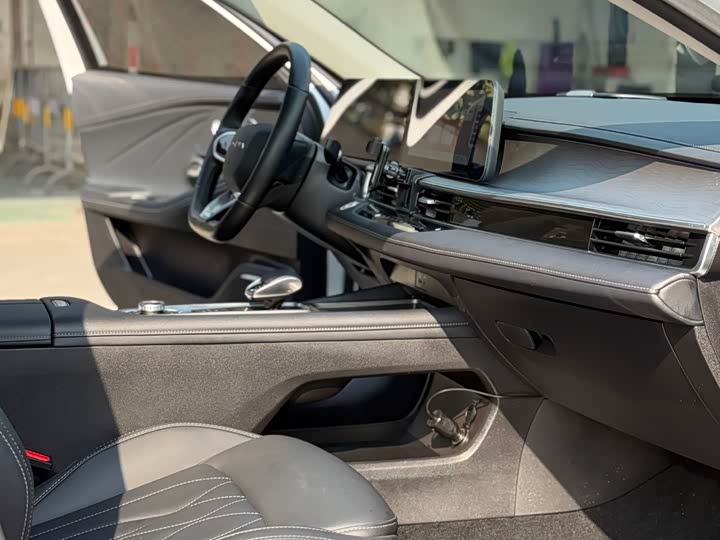 Фото 7 - Chery Arrizo 8