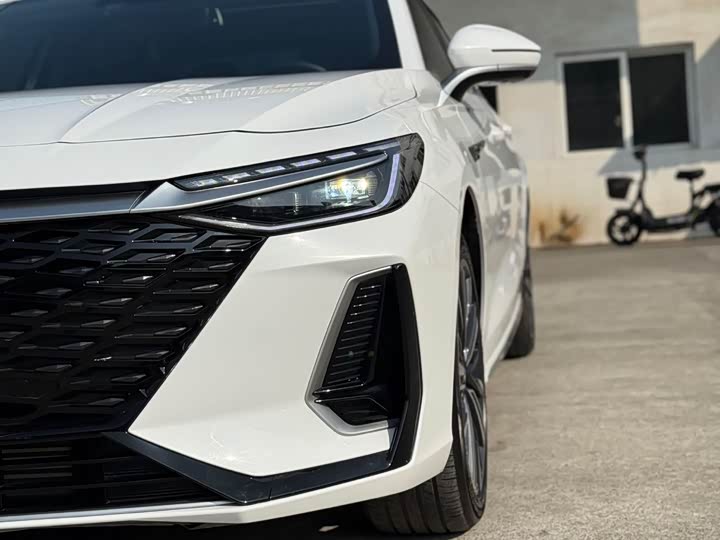 Фото 9 - Chery Arrizo 8