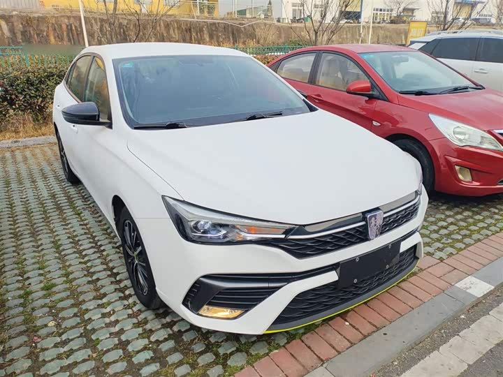 Фото 4 - Roewe i5