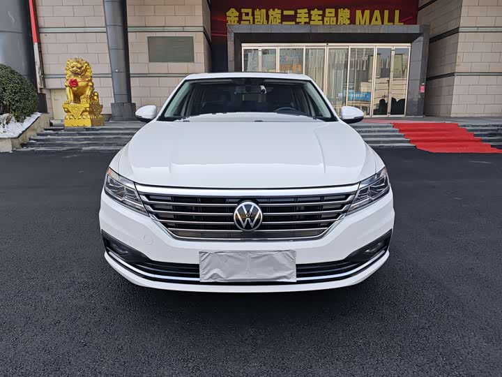 Фото 2 - Volkswagen Lavida