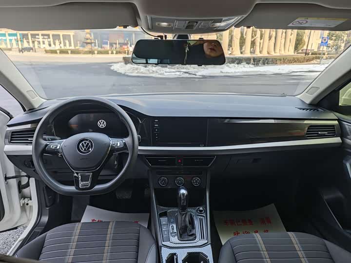 Фото 4 - Volkswagen Lavida