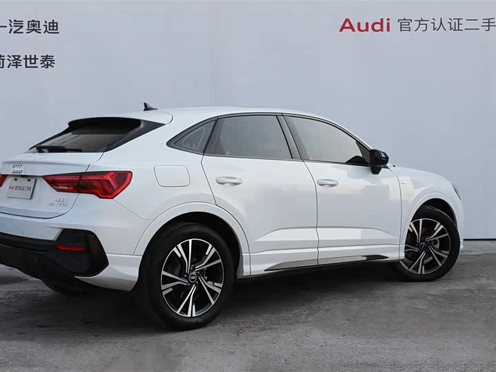 Фото 3 - Audi Q3 Sportback