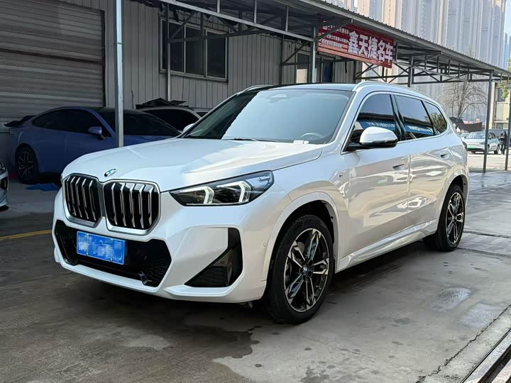 Фото 1 - BMW X1