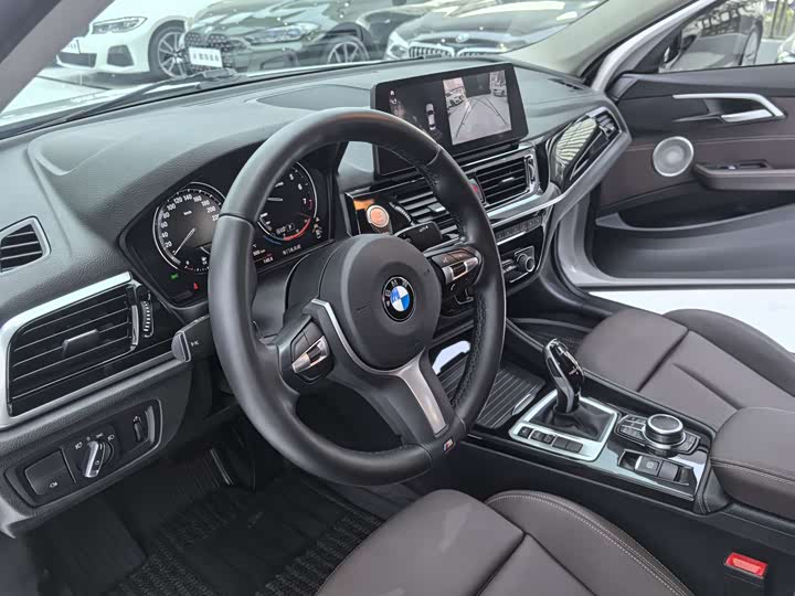 Фото 6 - BMW 1 Series