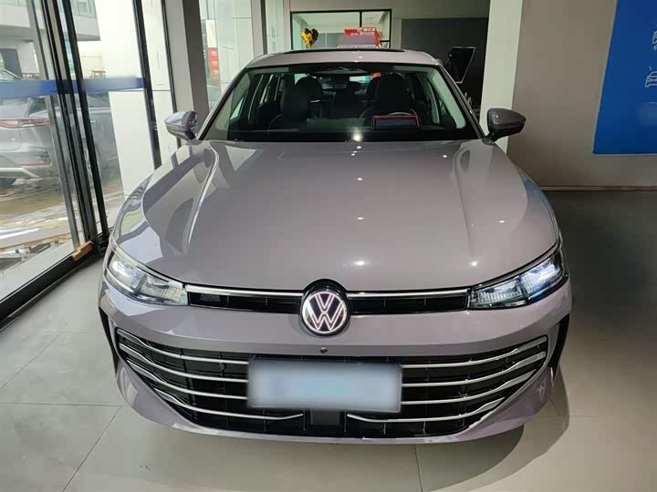 Фото 3 - Volkswagen Passat