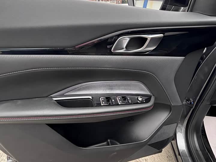 Фото 4 - Changan Oshan Z6