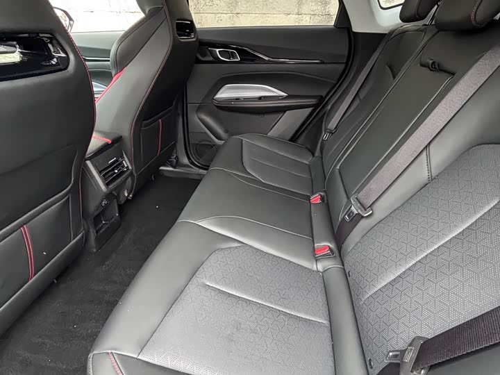 Фото 7 - Changan Oshan Z6