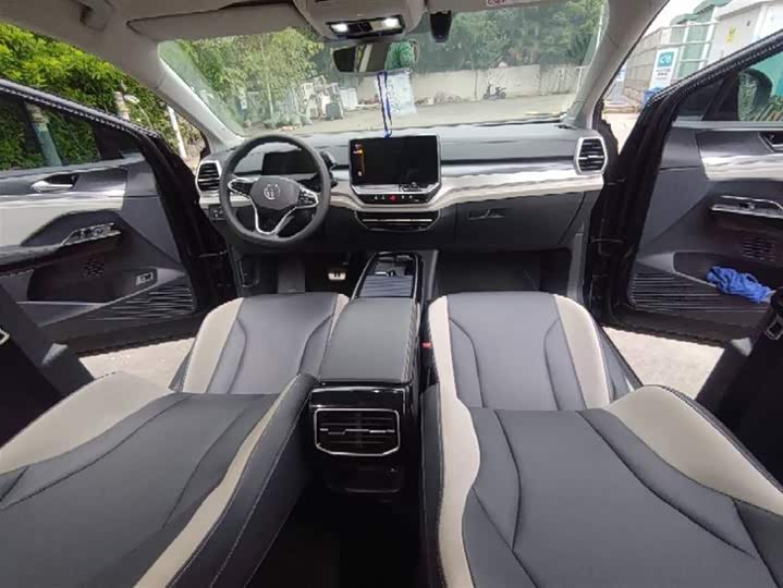 Фото 7 - Volkswagen ID.6 Crozz