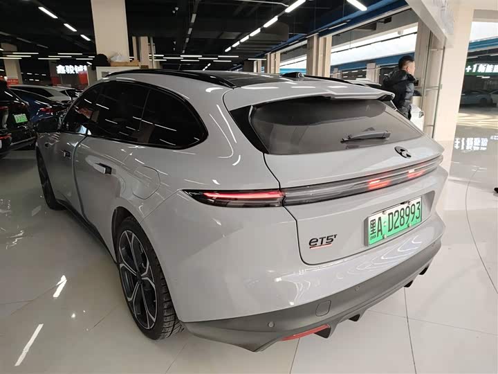 Фото 5 - Nio ET5T