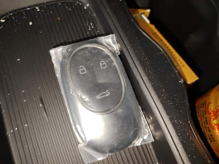 Фото 9 - Nio ET5T