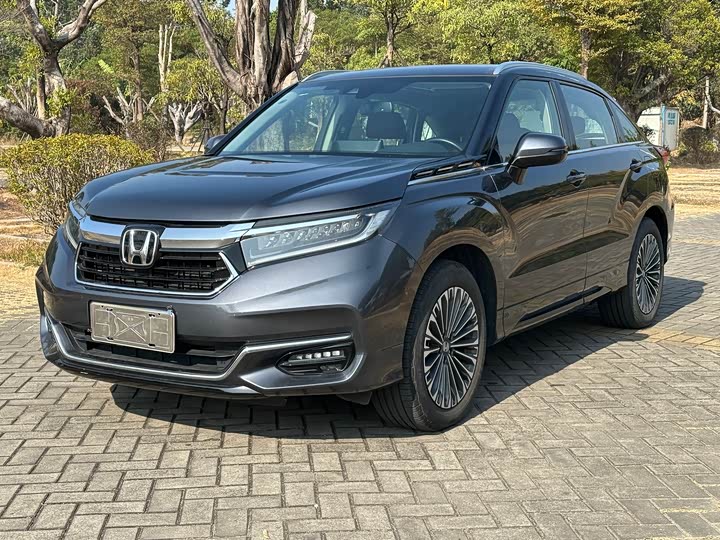 Фото 1 - Honda Avancier