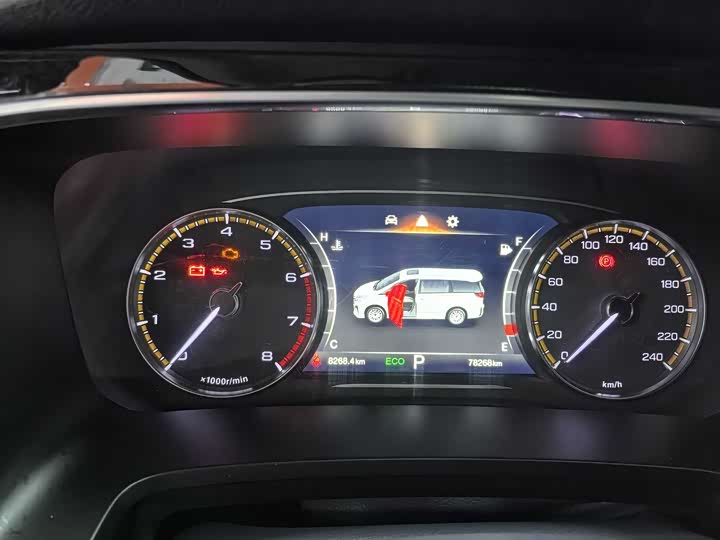 Фото 9 - GAC Trumpchi M8