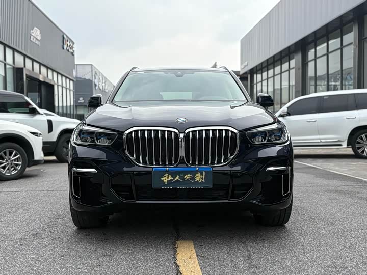 Фото 2 - BMW X5