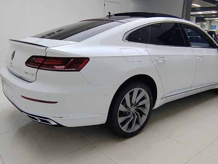 Фото 7 - Volkswagen CC