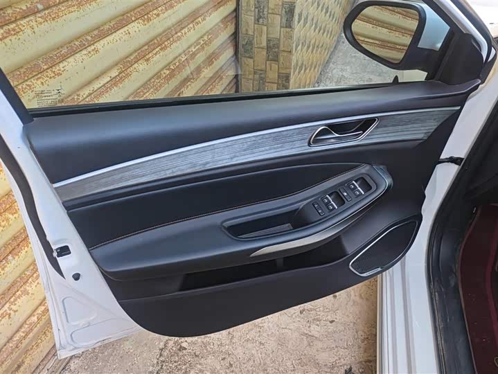 Фото 7 - Chery Omoda S5 (Arrizo 5 Plus)