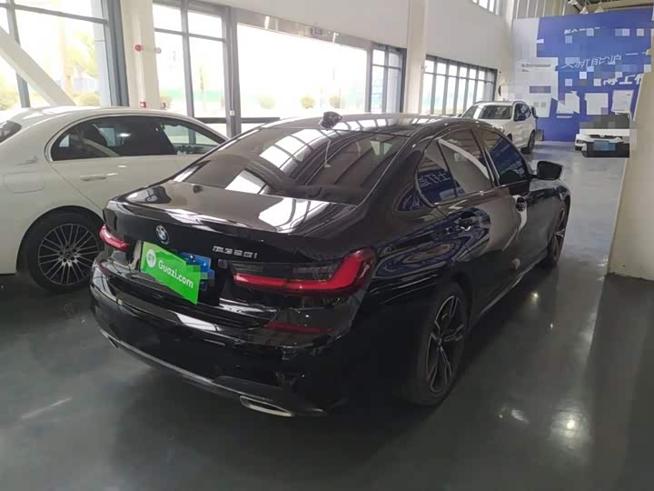 Фото 7 - BMW 3 Series