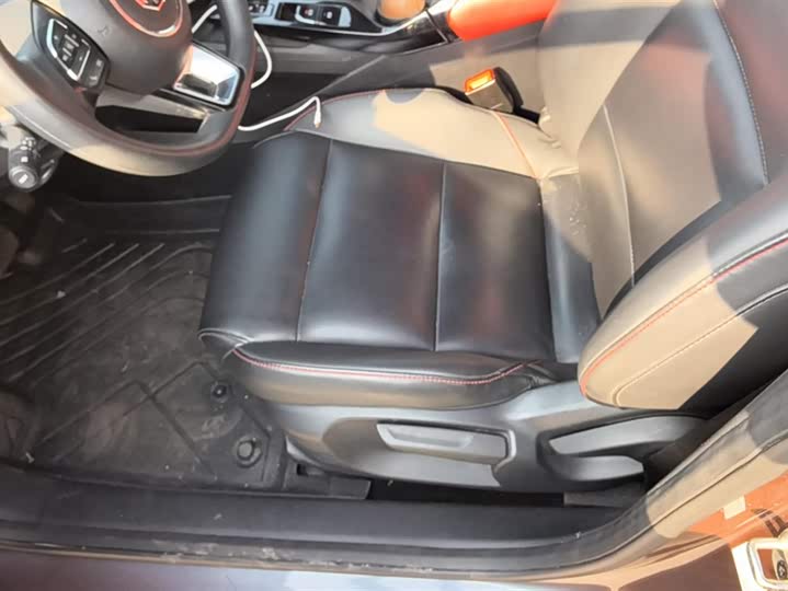 Фото 9 - MG Motor 5