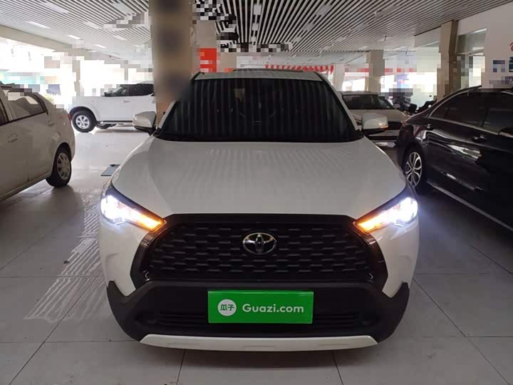 Фото 3 - Toyota Corolla Cross