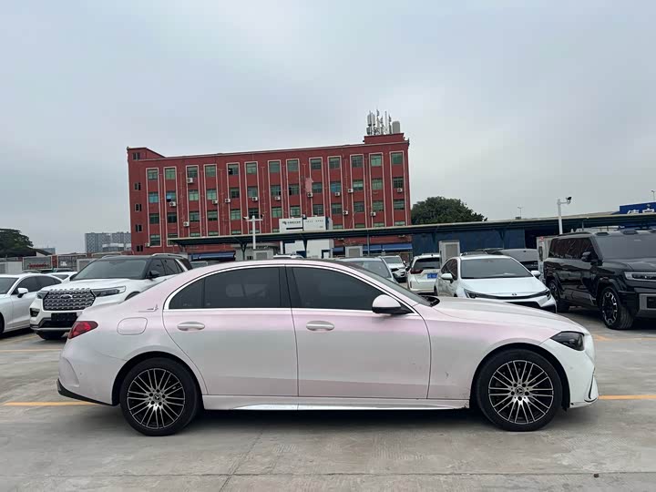 Фото 4 - Mercedes-Benz C-Class