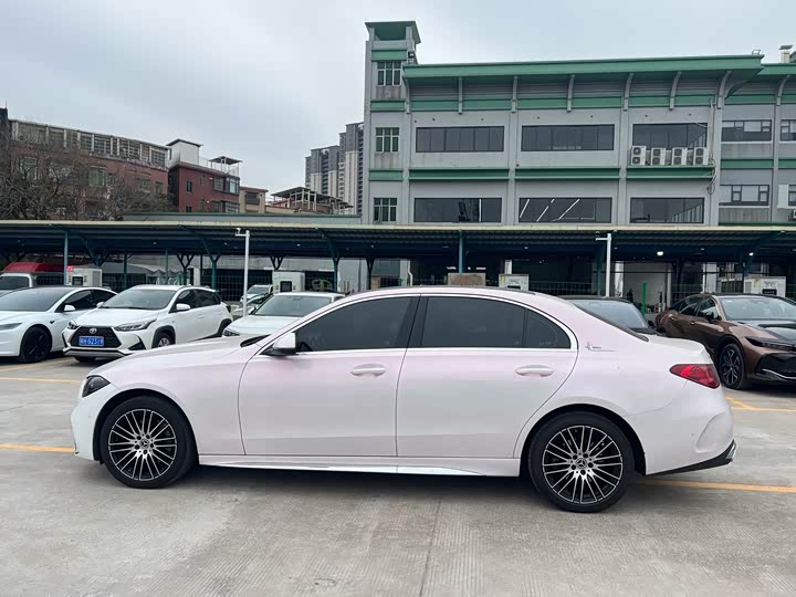 Фото 8 - Mercedes-Benz C-Class