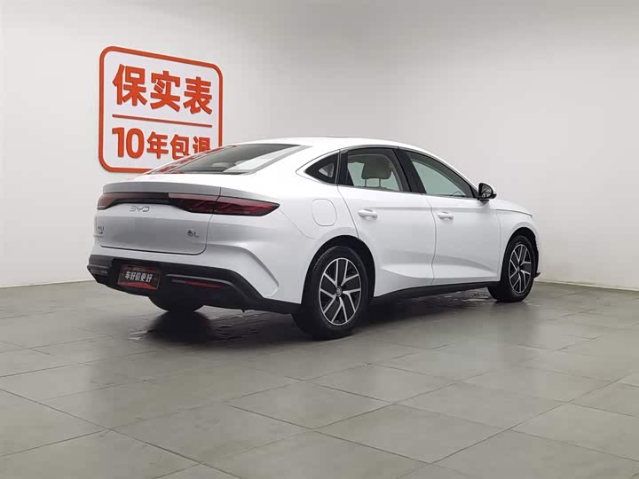 Фото 2 - BYD Qin L